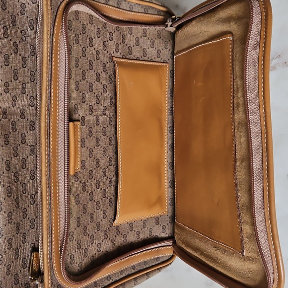 GUCCI: Rare 70s Micro GG Large Messenger Bag - Picture 7 of 13